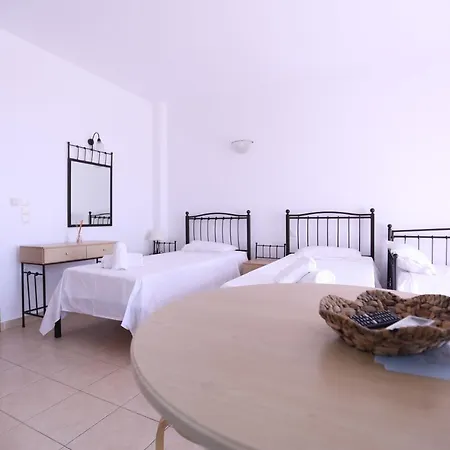 Seaside Gialova Apartment Pylos Exterior photo